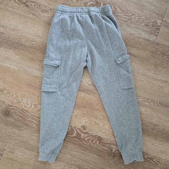 Nike Kids Gray Cargo Sweatpants and Hoodie Set - Picture 8 of 8